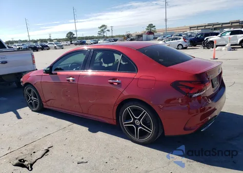 2021 Mercedes-Benz A 220 4Matic z USA, uszkodzony, nr VIN W1K3G4FB7MJ298920